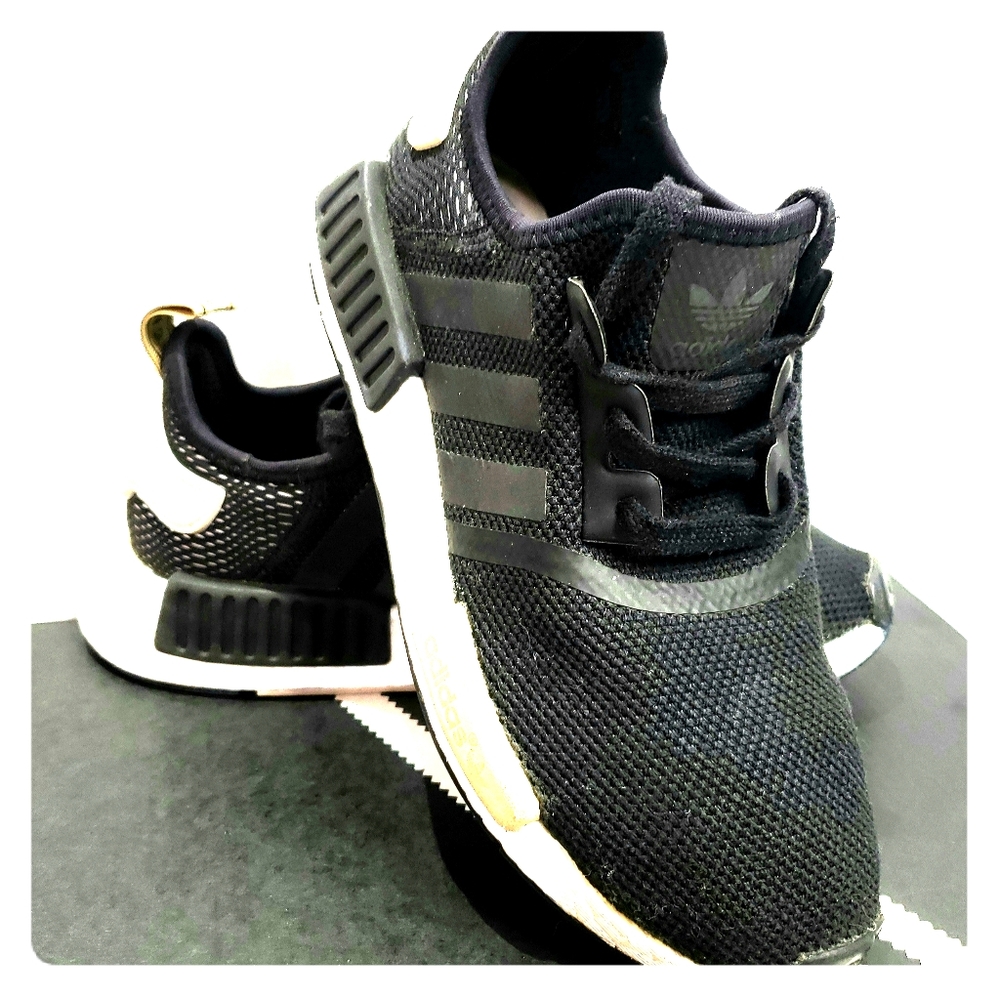 adidas wmns nmd_r1 " ice purple "  sz 7
